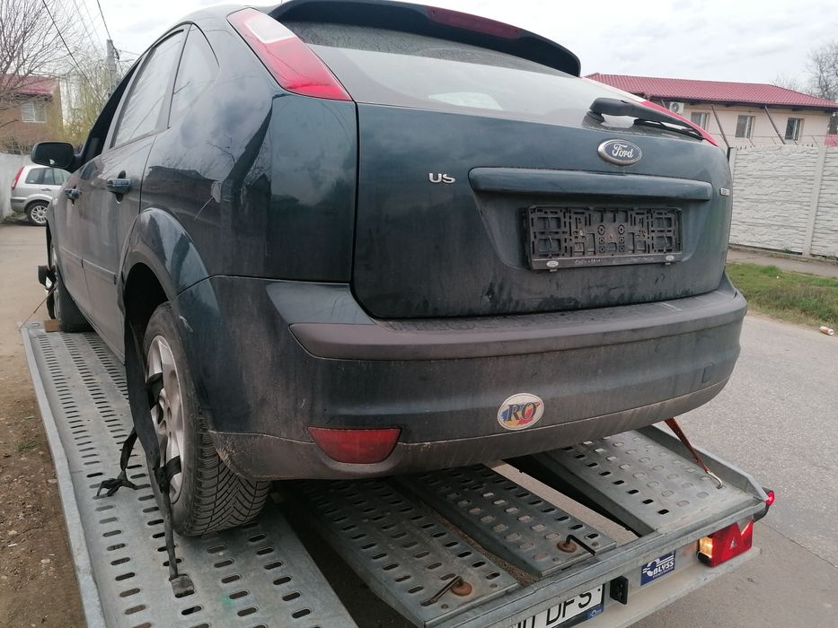 Bara far capota aripa usa Ford Focus