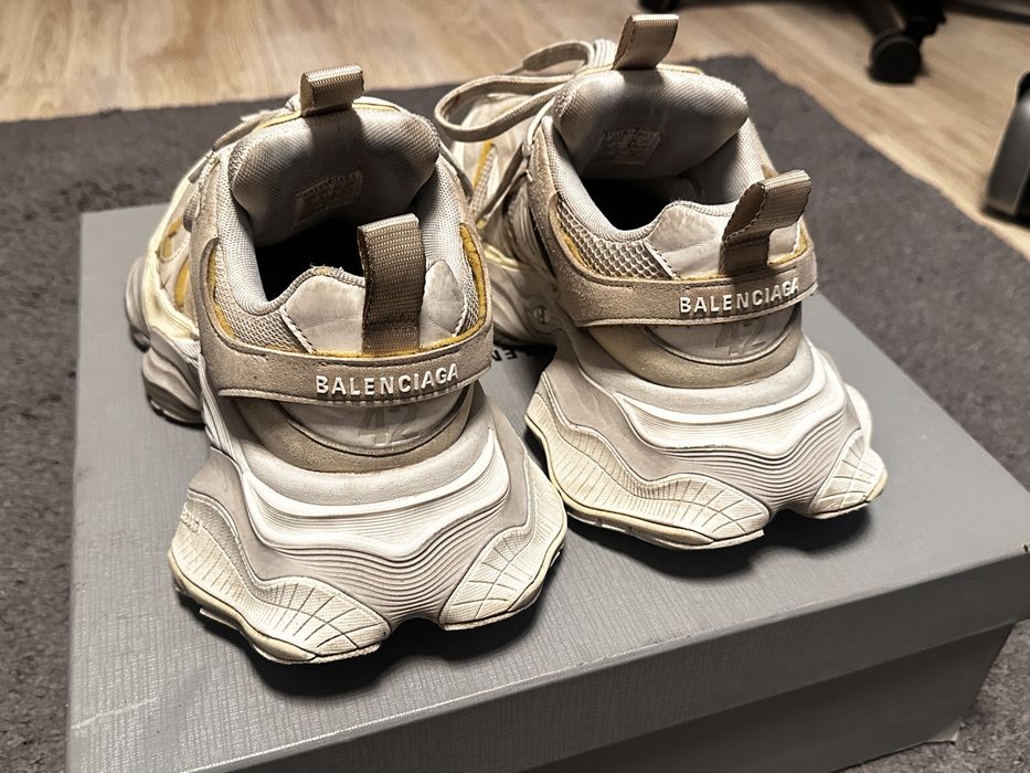balenciaga cargo sneaker