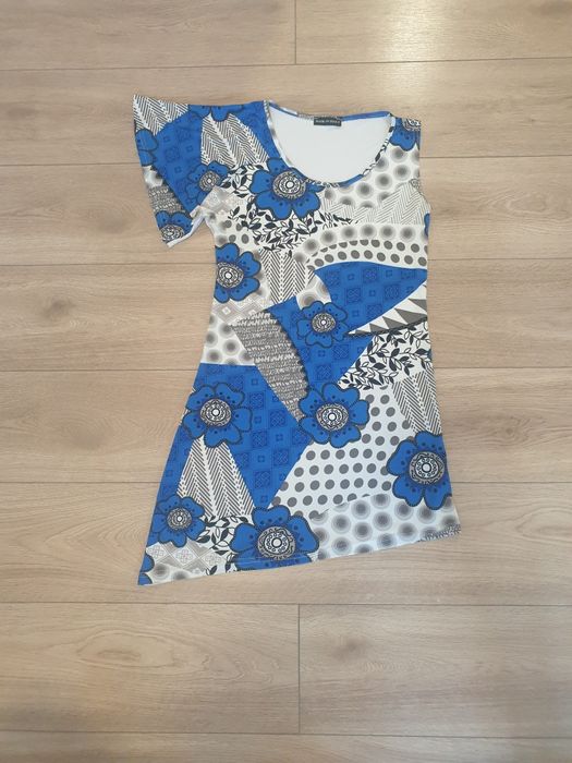 Rochie asimetrica pentru plaja