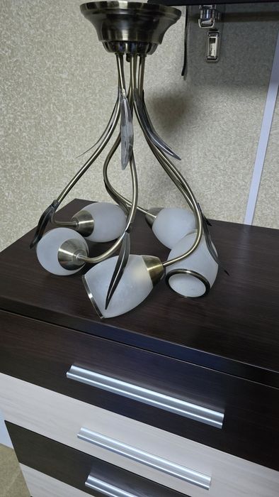 Люстра 5 рожковый