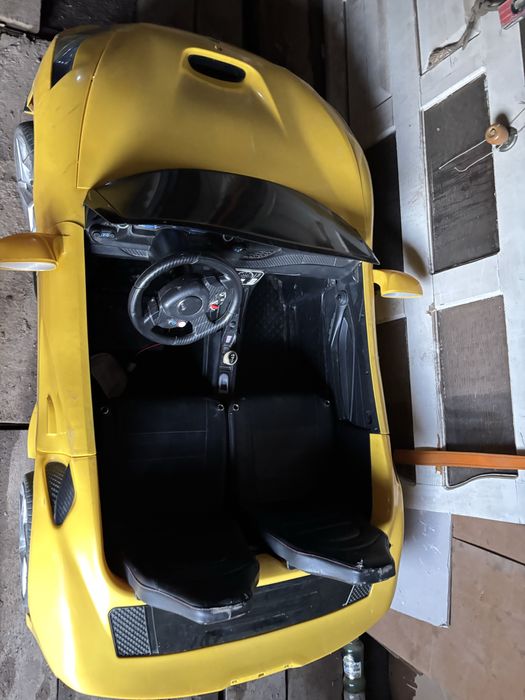 Продается детский машинка