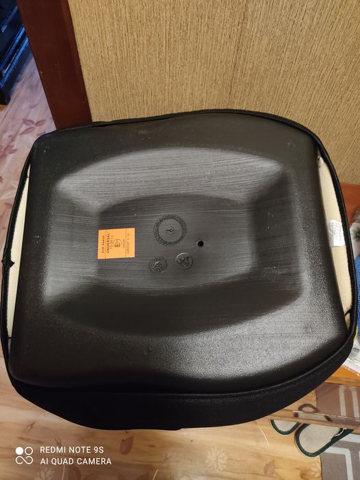 Продам бустер, детское сиденье