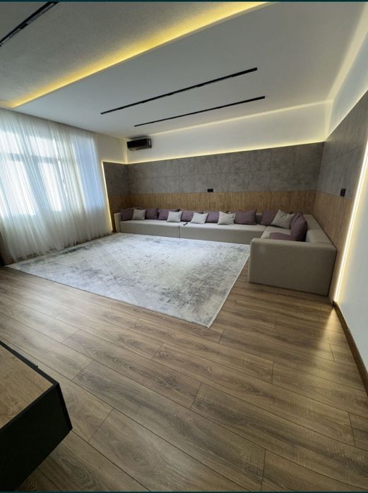 Ойбек Аренда Гаспиталний 4 комнт б уютная квартира в новостройке