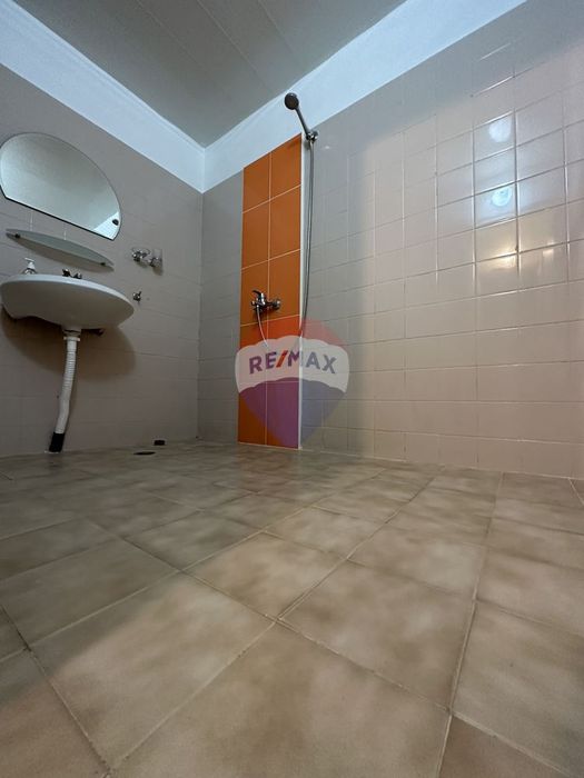 Дава се под наем Двустаен апартамент в Варна, Окръжна болница - 85 кв.м за 382.5 € - Снимка #8