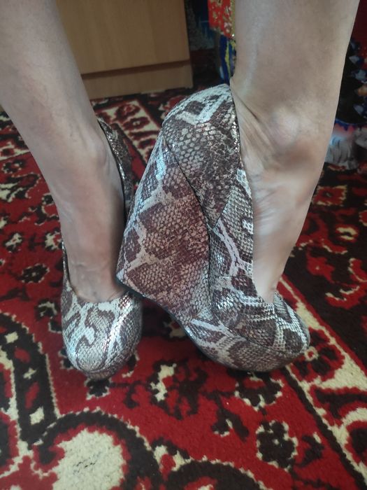 Туфли от Карлоса Сантана стиль и роскошь питона
