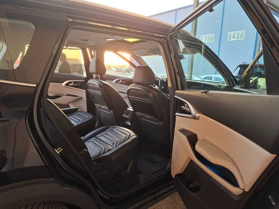 Продаётся  автомобиль KIA CARENS