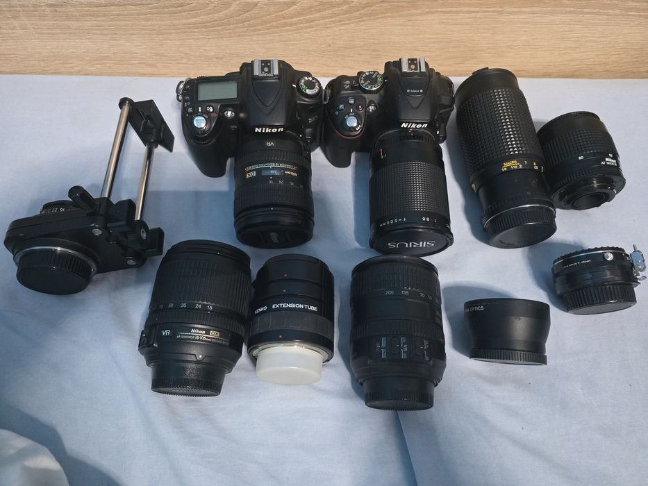 Vand tot echipamentul-Aparate nikon dslr si obiective