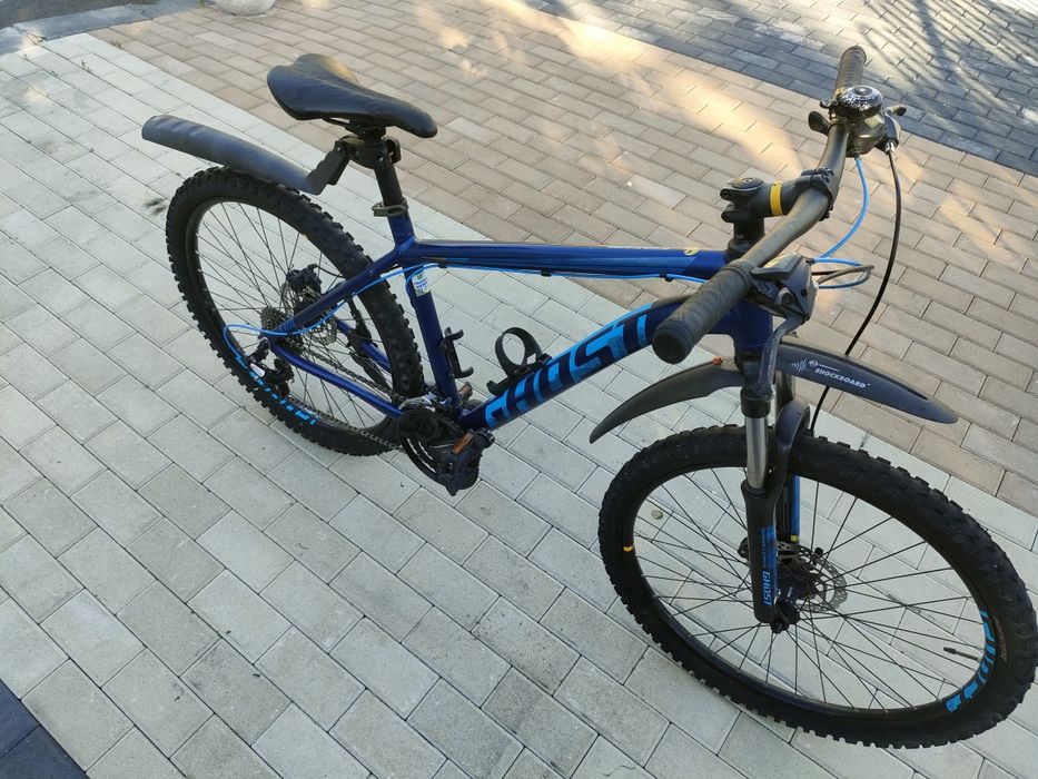 Bicicleta Ghost 26" Base black/blue
Cadru: Aluminiu

Marime:
Furca: Gh