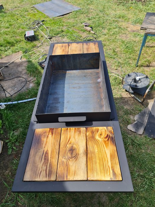 Мангал для шашлыков