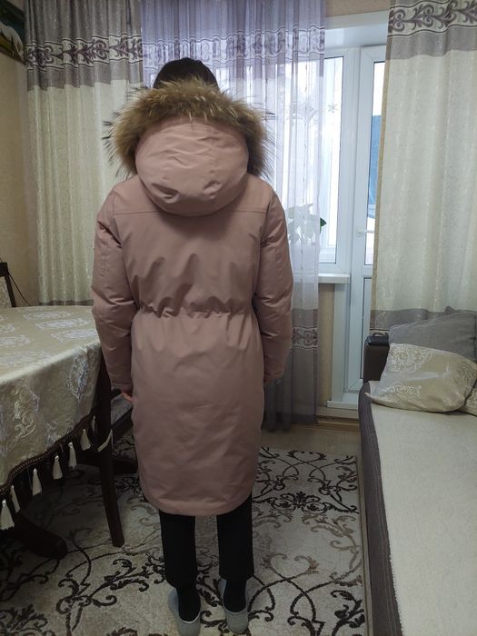 Зимний пуховик для девочки
