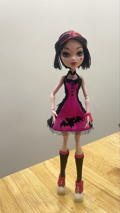 Кукла Monster high Draculaura