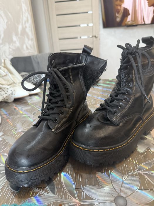 Ботинки зимние женские