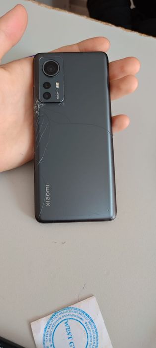 Xiaomi 12 8/256 коробка есть