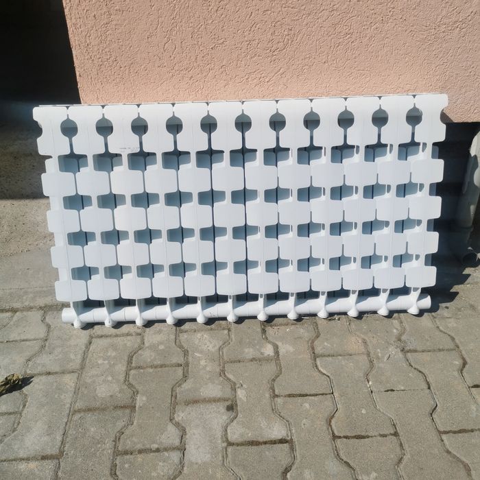 Продавам  алуминиев радиатор
