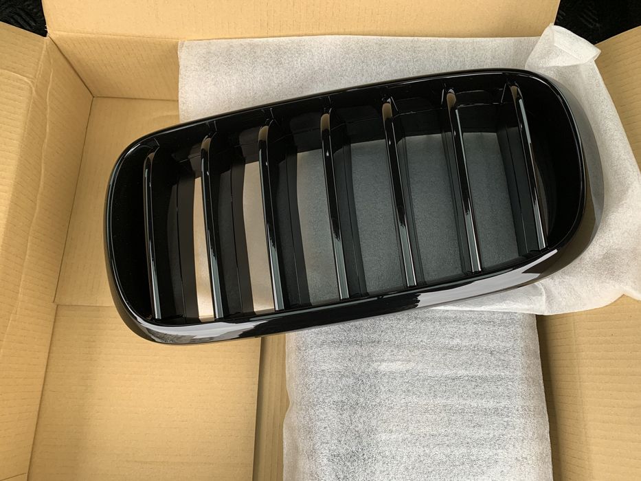 Бъбреци за БМВ Х5 Ф15 и Х6 Ф16 черни M performance F15 решетки F16 M50