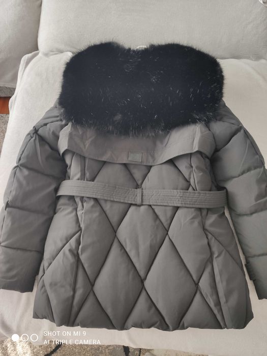 Дамско зимно яке черно