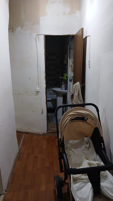 Продам 2 комнатную квартиру