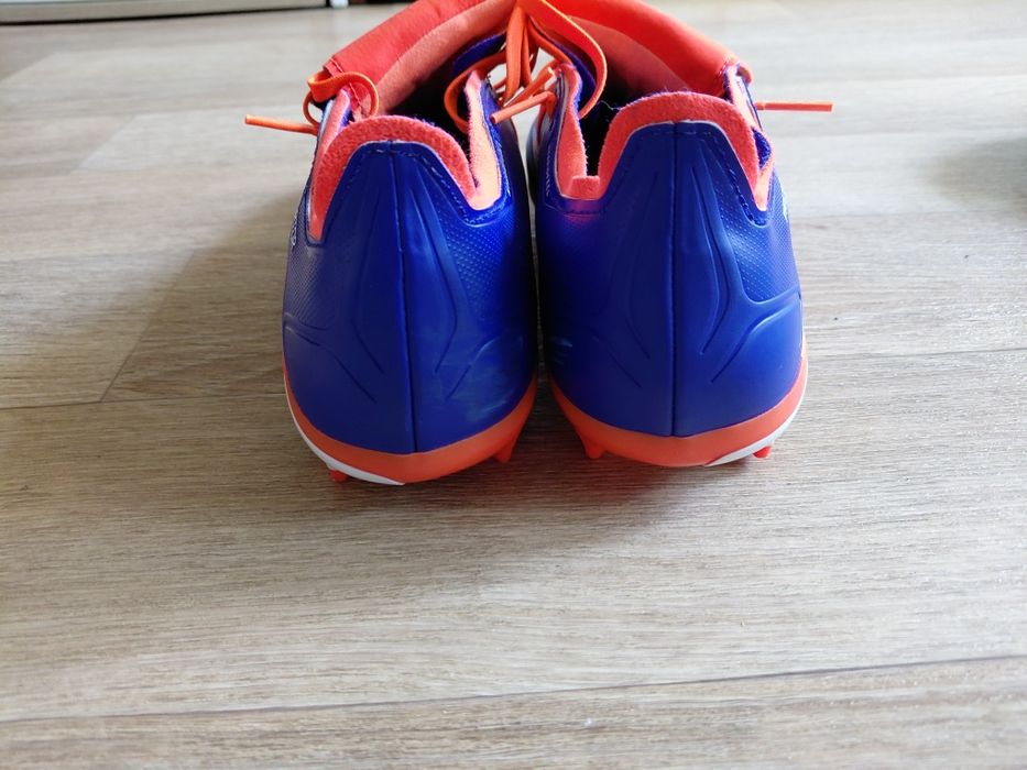 бутсы новые адидас предатор