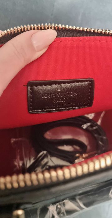 Geanta Louis Vuitton