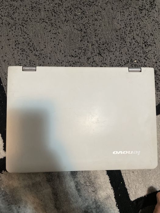 Lenovo ioga cu ecran tactil