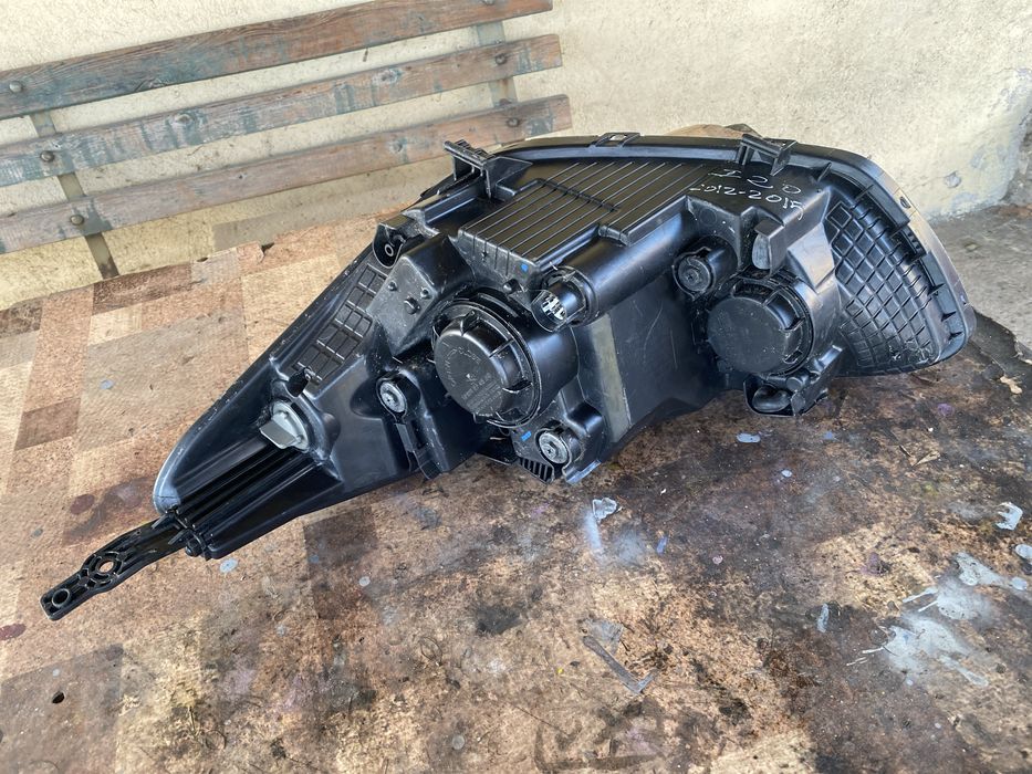 Десен фар за хюндай и20