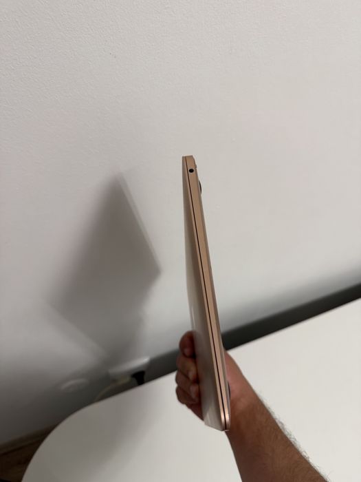 MacBook Air 13" Rose Gold (2018) – Stare Impecabilă / Intel i5 / 8GB RAM / macOS Sonoma