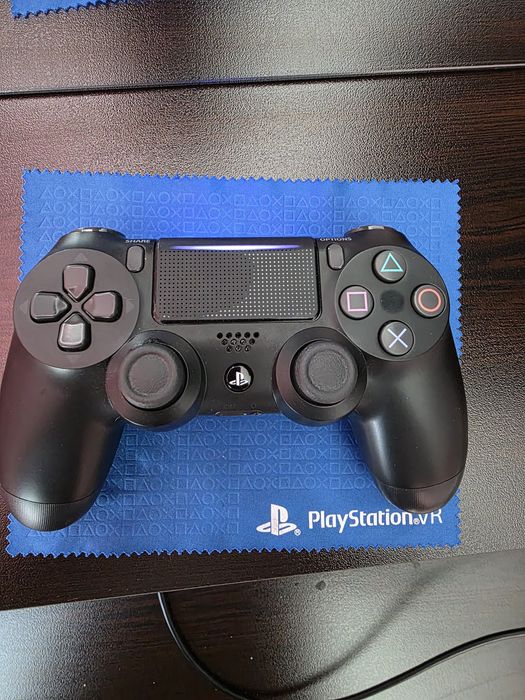 Playstation 4 Конзола Перфекна