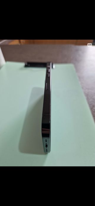 iPhone 14 pro NOU 256 GB                               • 100 % bateria