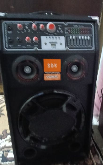 Vând Boxe SDK profesional saund