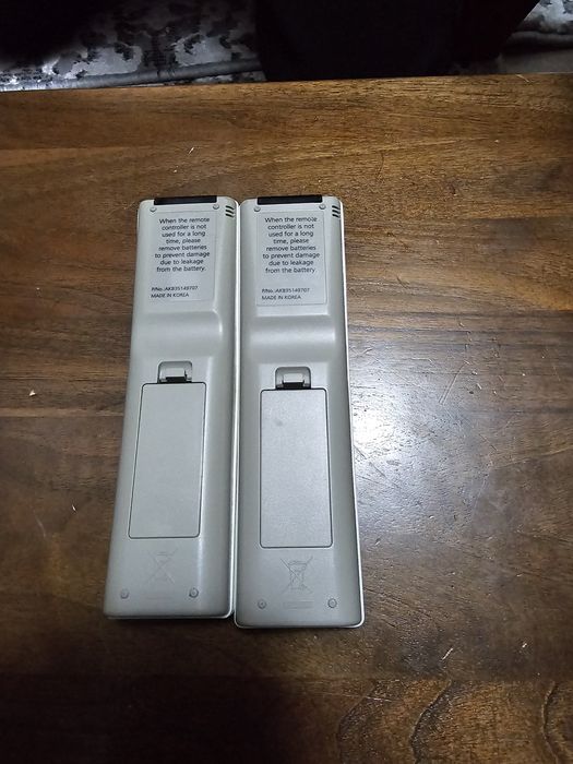 Продам 2шт Пульт для кондиционер LG ART COOL рабочие идеальные состоян