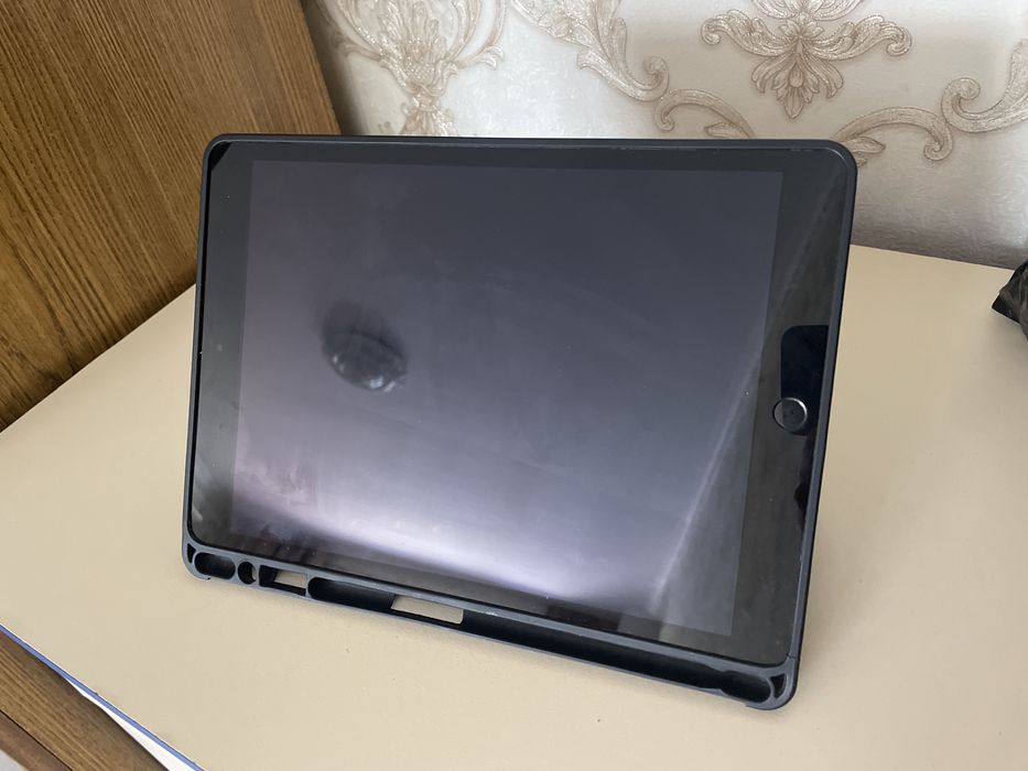 Продам ipad 9 2021