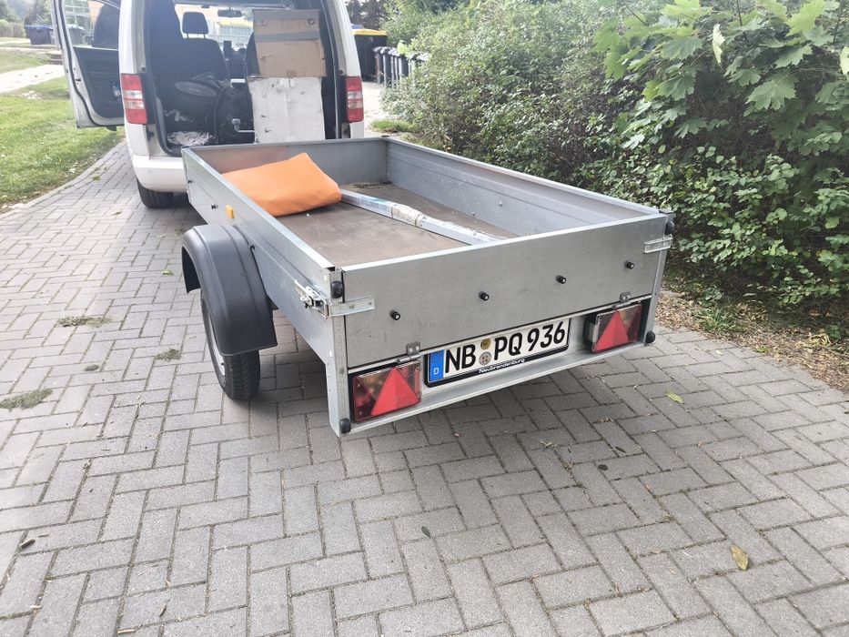 Ремарке Stema 750 kg