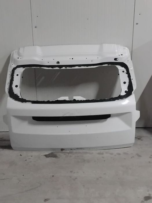 Haion alb Dacia Duster 2024-2025 alb