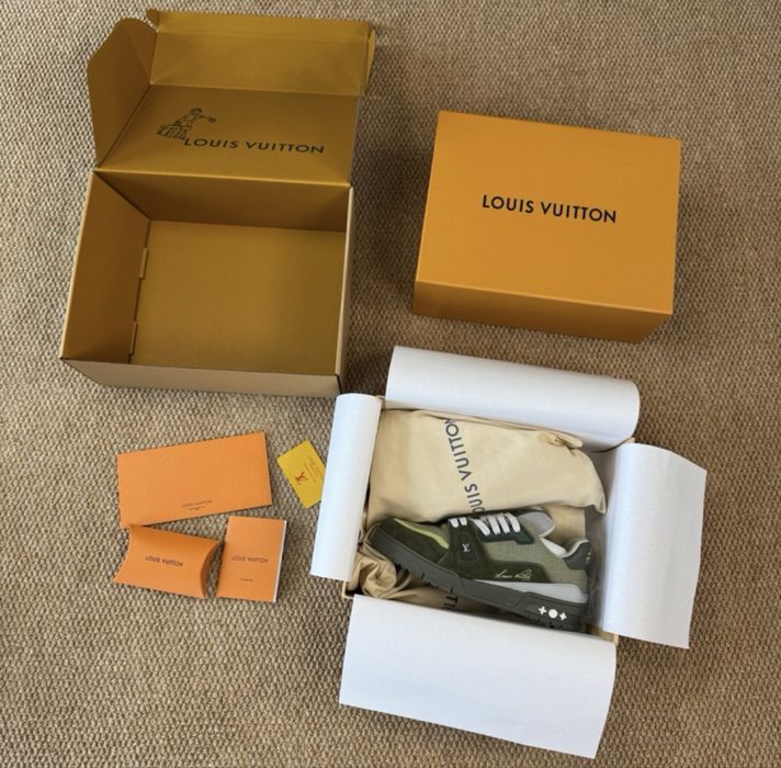 Lv trainers , orice marime