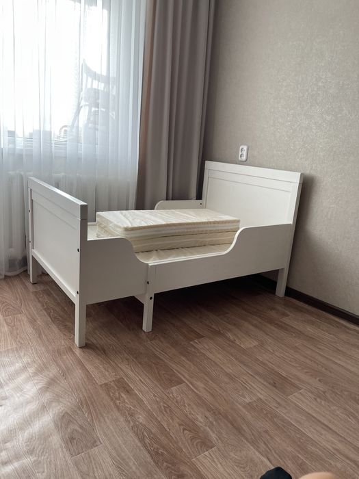 Кровать детская раздаижная Икеа