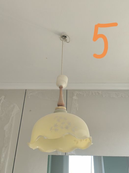 Люстры б/у в хорошем состоянии