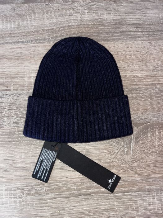 Vand caciula Stone Island bluemarin