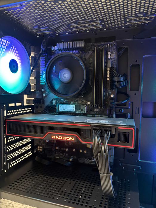 Геймърски компютър AMD Ryzen 5 5500, RX 6700 XT 12GB, 16GB ram