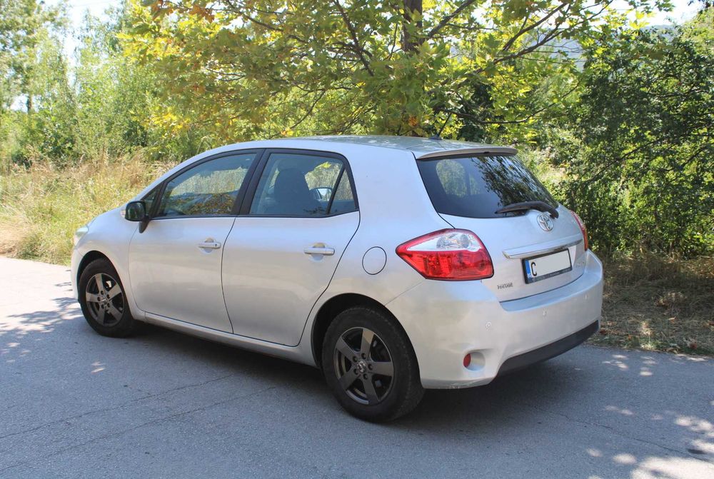 Toyota Auris 2013-1.6-132кс + ГАЗ. - ПРОЧЕТИ