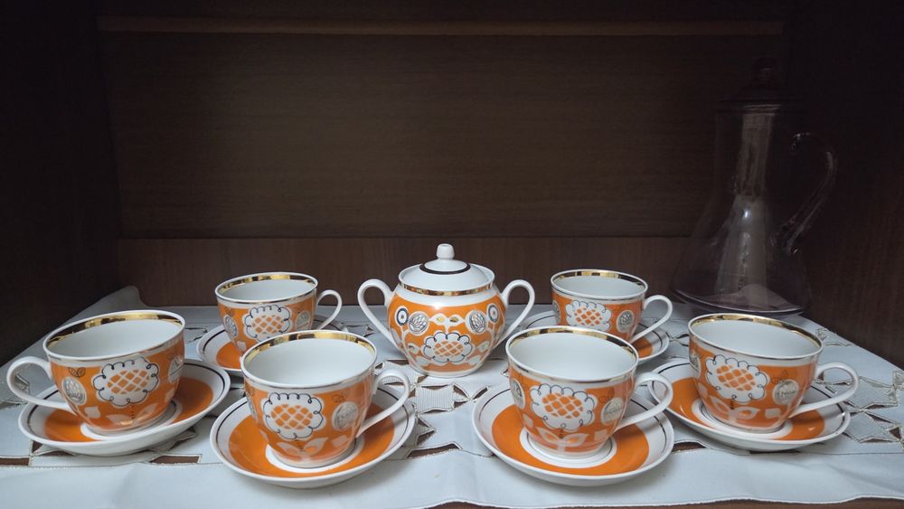 Чашки ,бокалы,стаканы