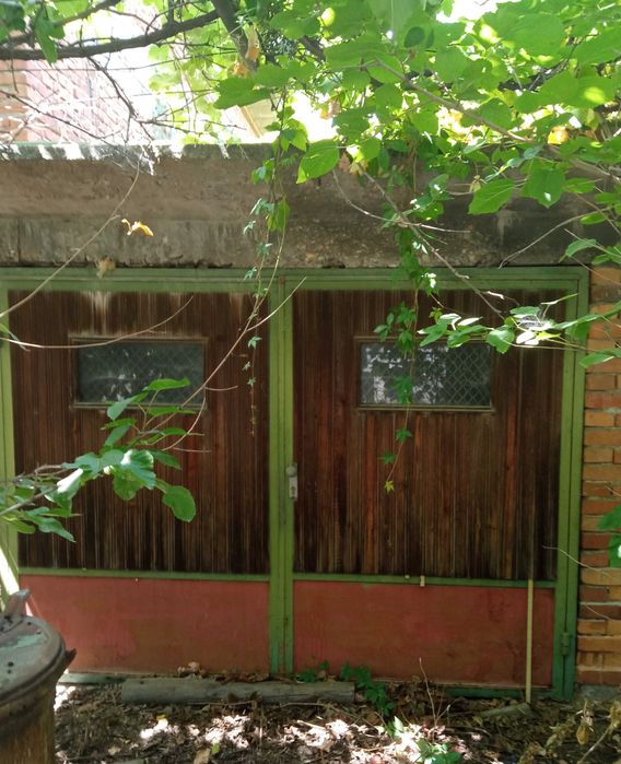 Продава се имот в с. Крумово, обл. Пловдив