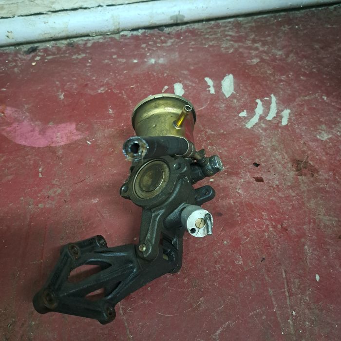 Запчасти бу тойота карина е