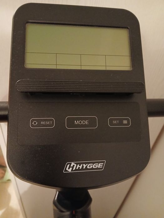 Велотренажер HUGGE