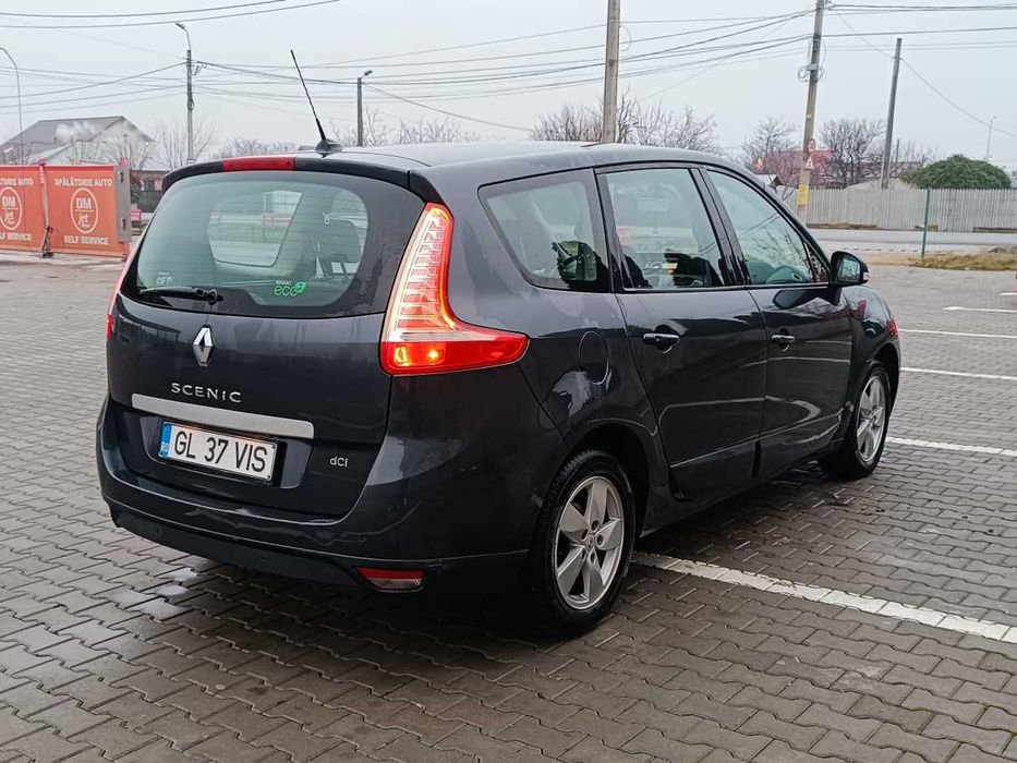 Renault Grand Scenic 3 1.6 DCi 7 locuri echipare TomTom
