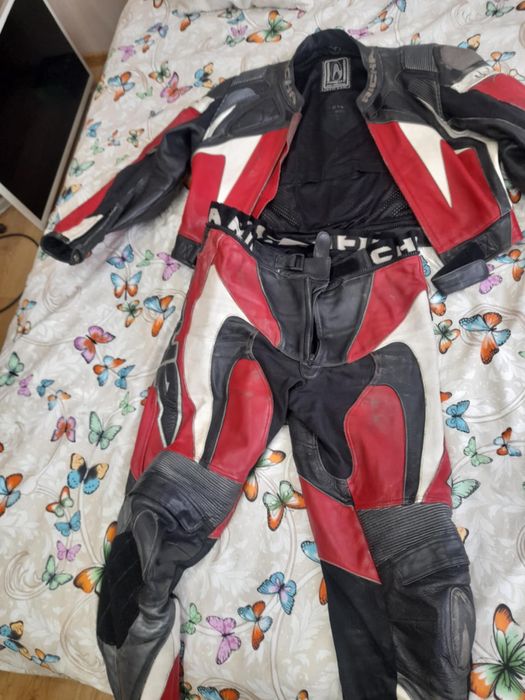 Мото екипи , кажени екипи