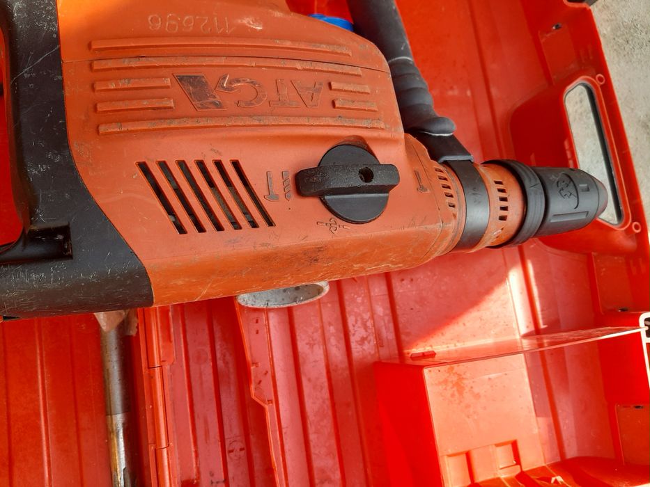 Продам перфоратор Хилти