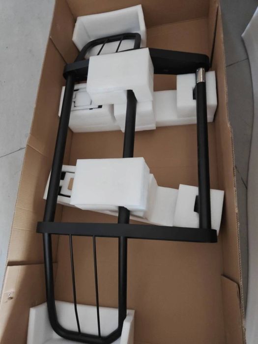 Продаю передный зашитний кенгурятник бамфера