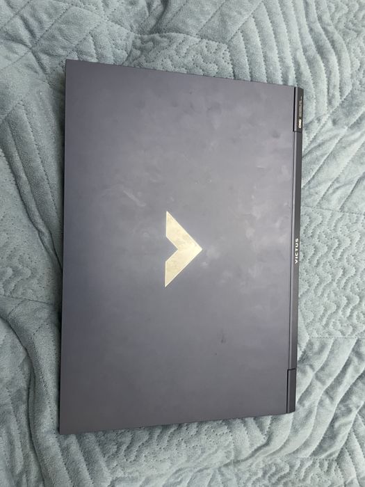 Продается игровой ноутбук