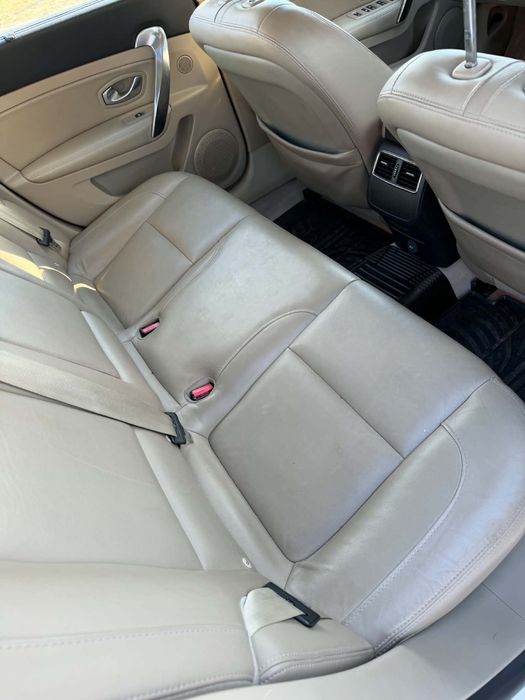 Renault Latitude