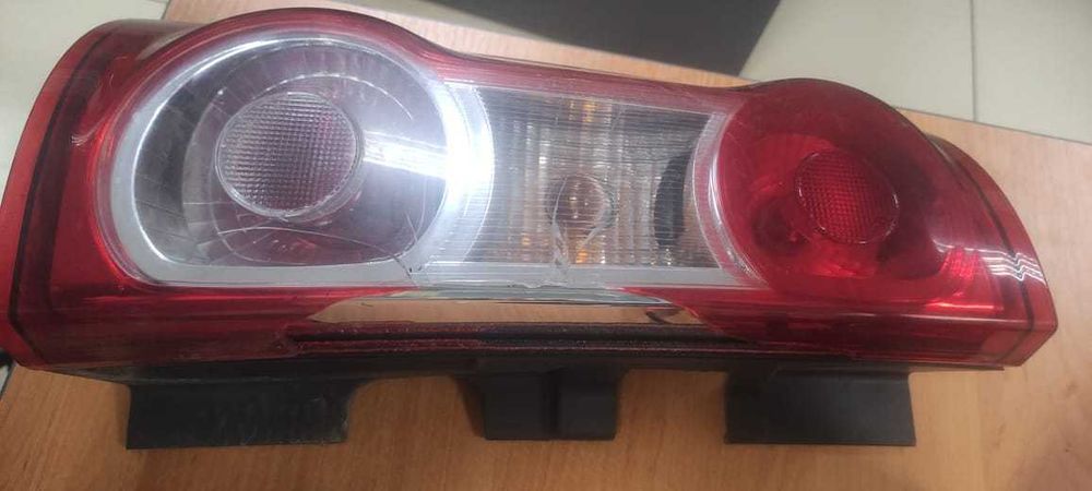 задняя фара ларгус